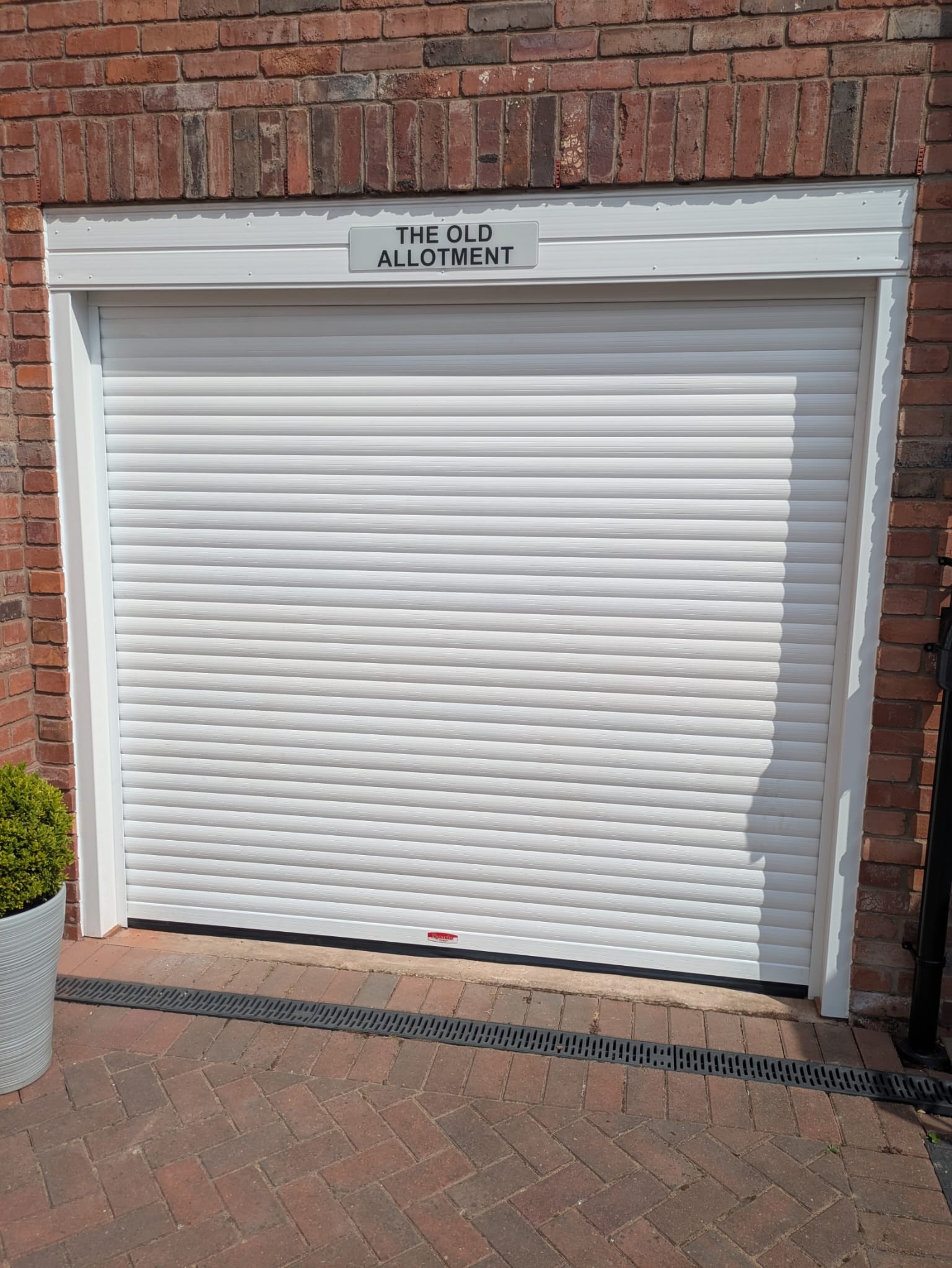 White roller garage door in Telford